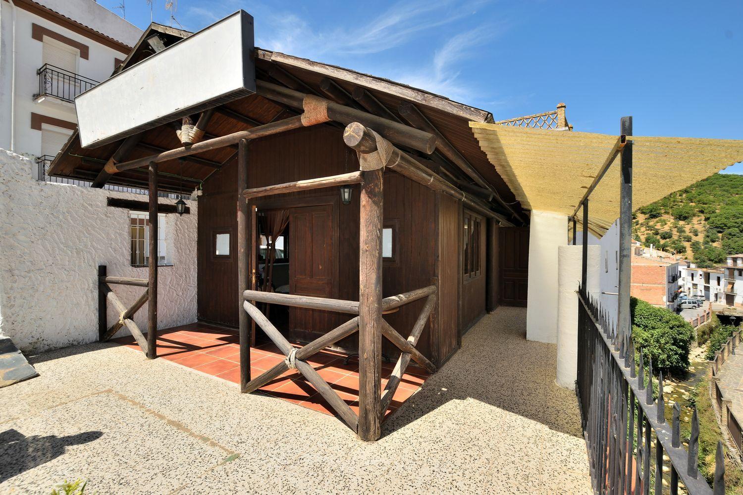 Premise for Sale in Igualeja