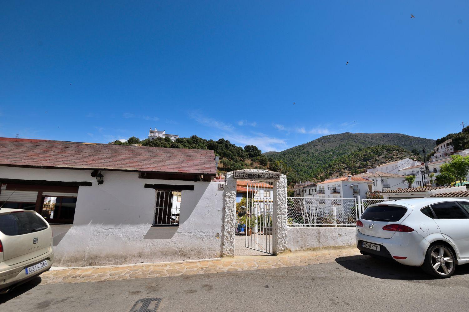 Premise for Sale in Igualeja