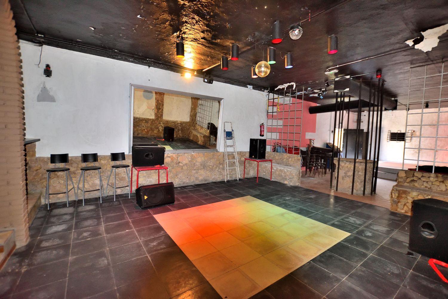 Premise for Sale in Igualeja