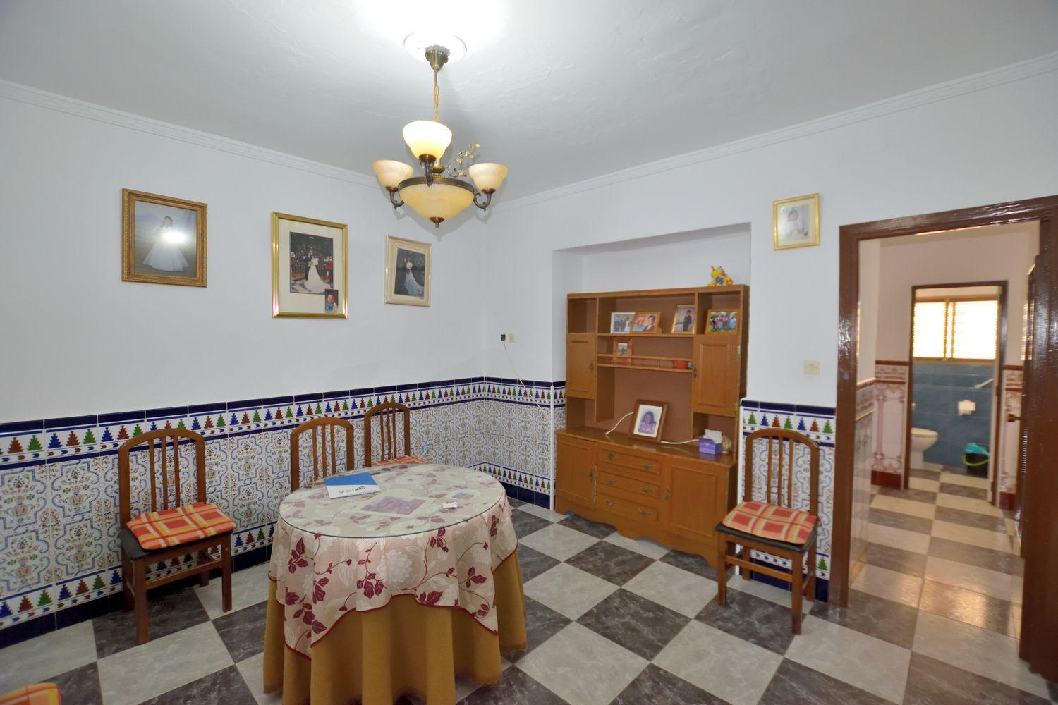 Adosado en Venta en Olvera