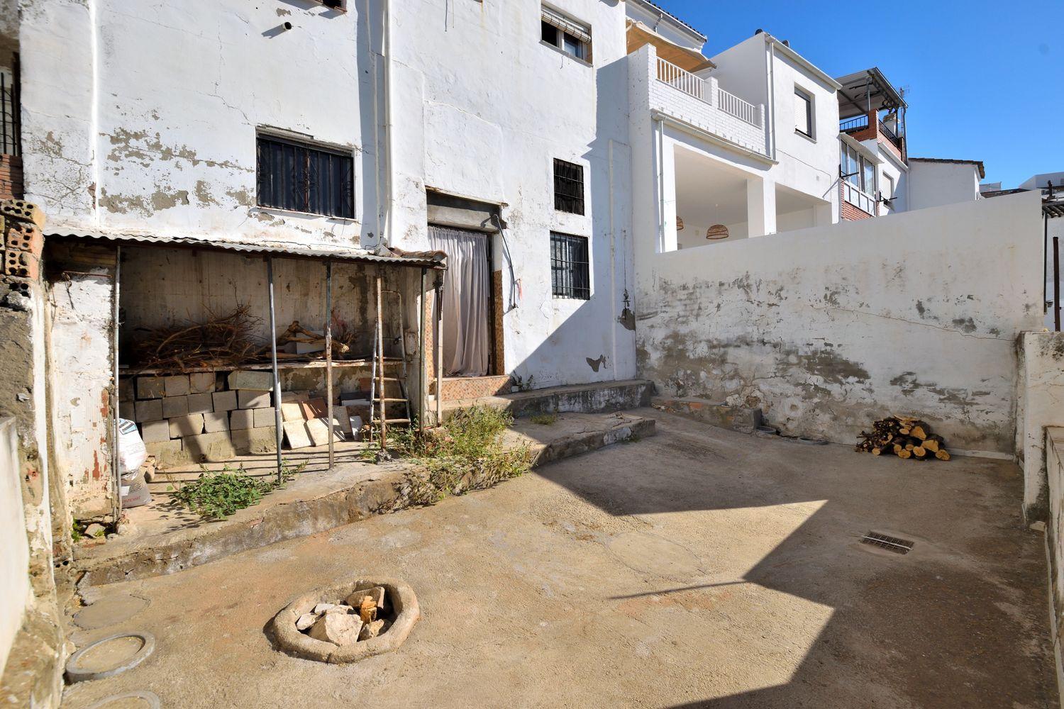 Adosado en Venta en Olvera