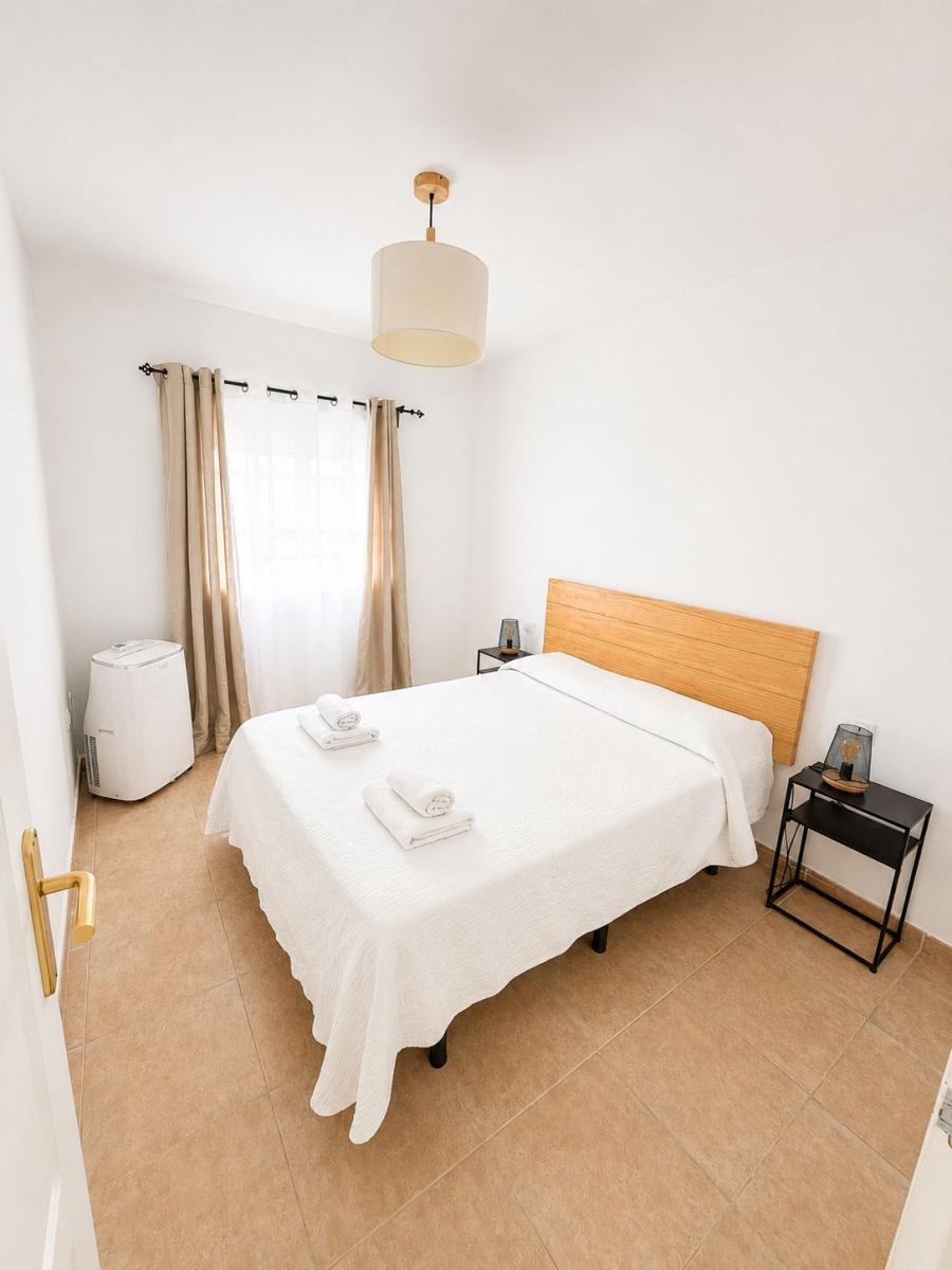 Bungalow for Sale in La Oliva