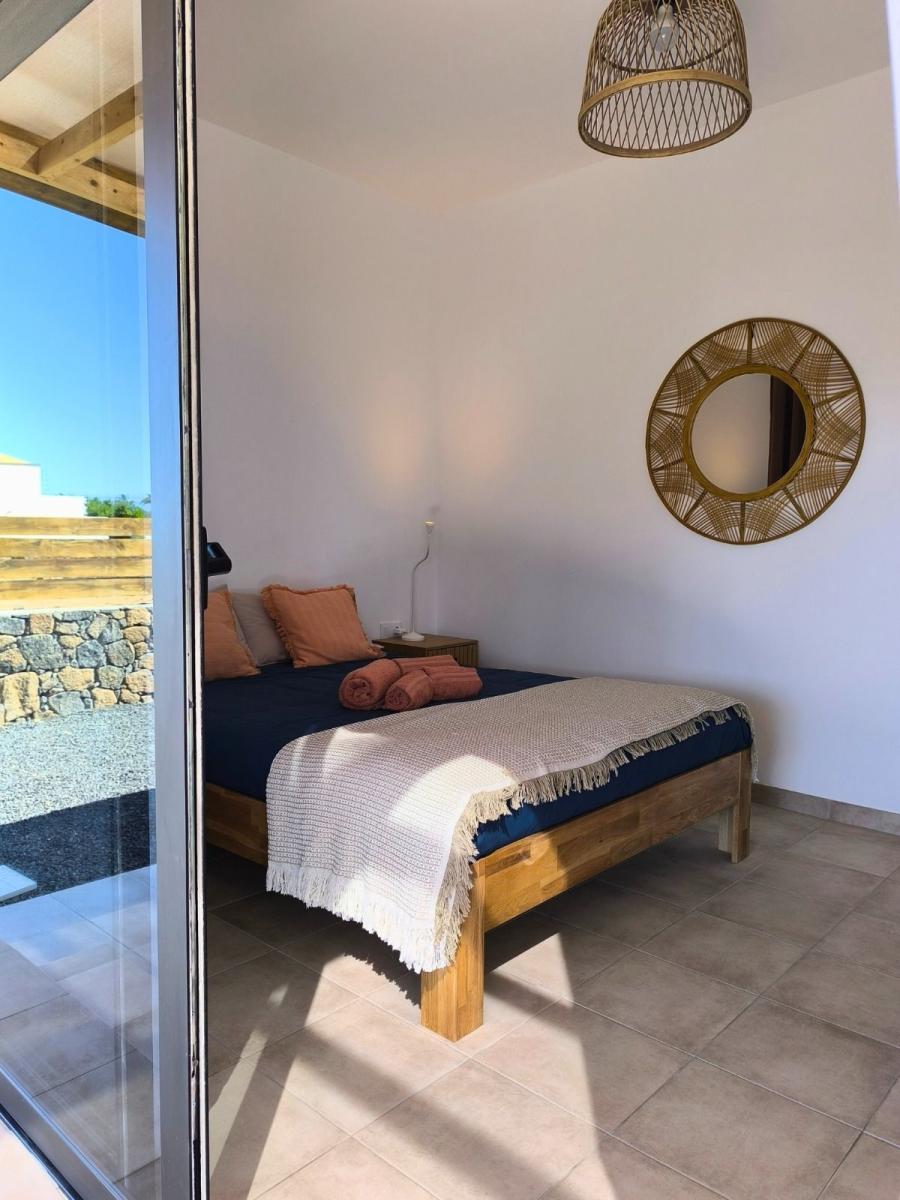 Chalet for Sale in La Oliva