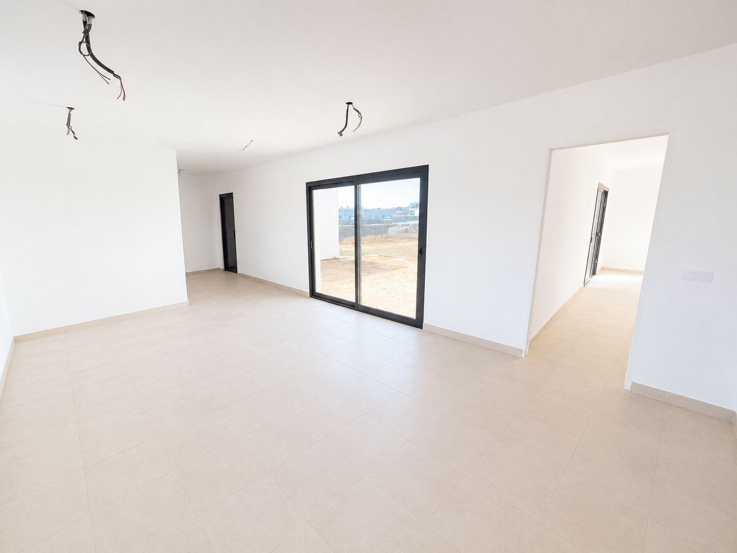 Chalet for Sale in La Oliva