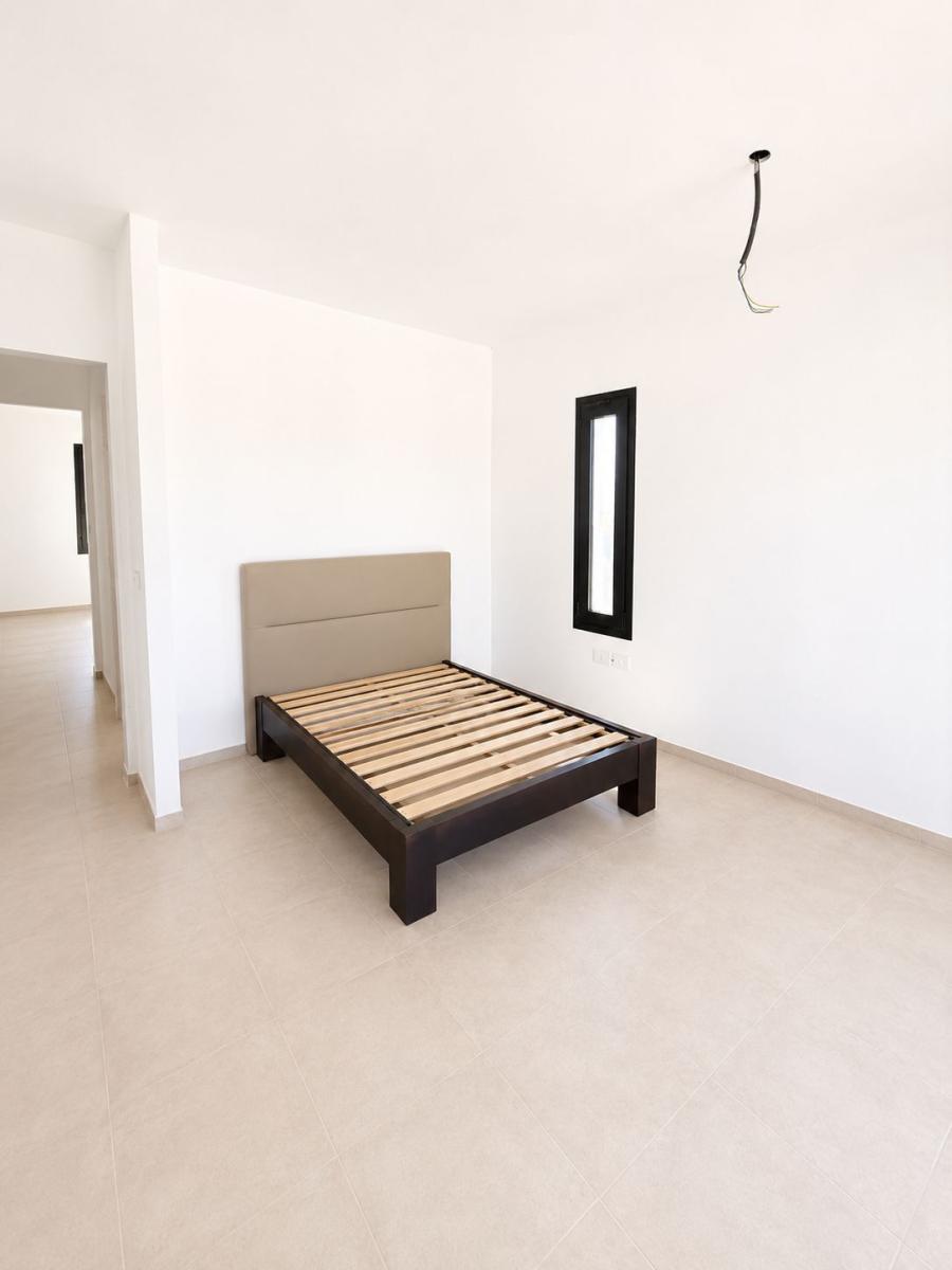 Chalet for Sale in La Oliva