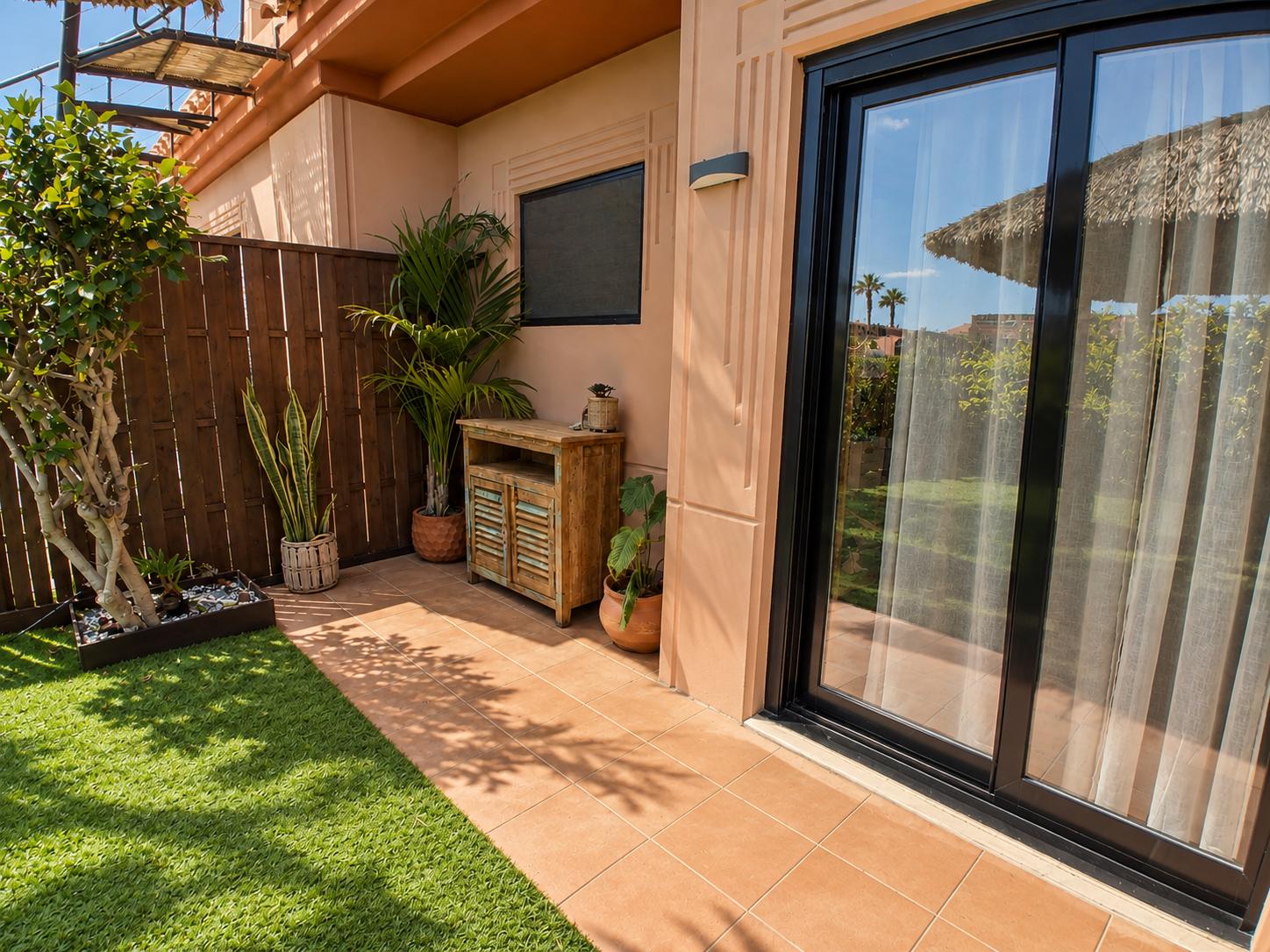 Chalet for Sale in La Oliva
