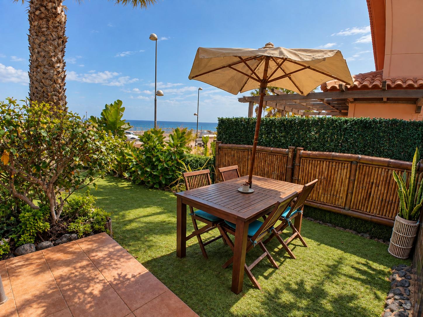 Chalet for Sale in La Oliva