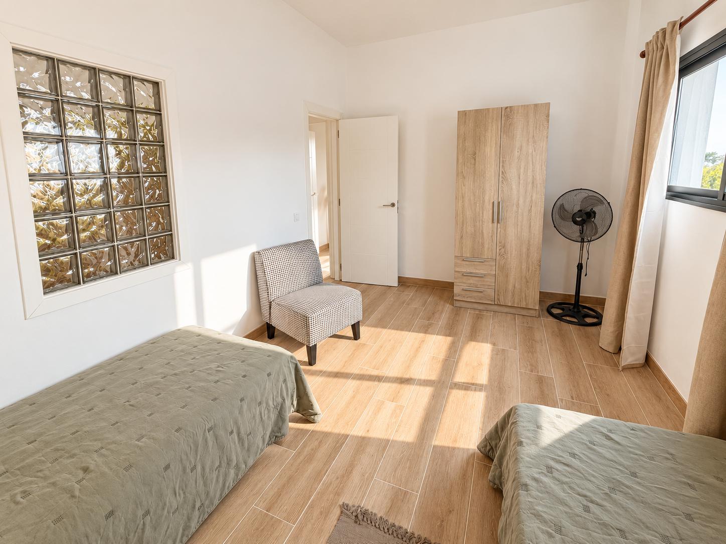 Chalet for Sale in La Oliva