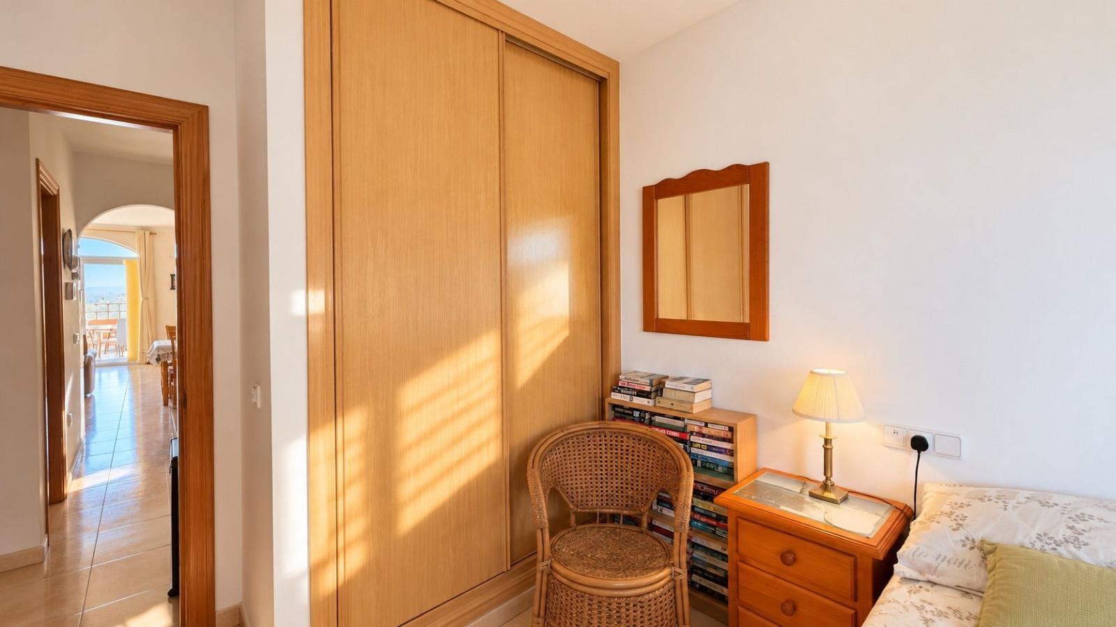 Flat for Sale in La Oliva