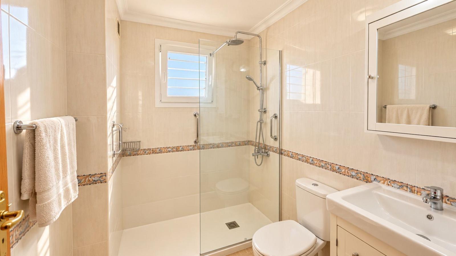 Flat for Sale in La Oliva