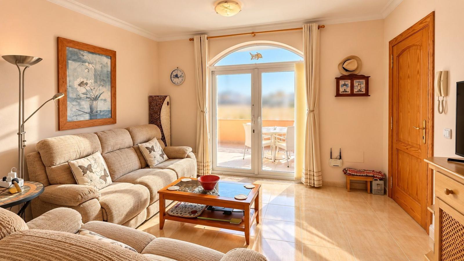 Flat for Sale in La Oliva