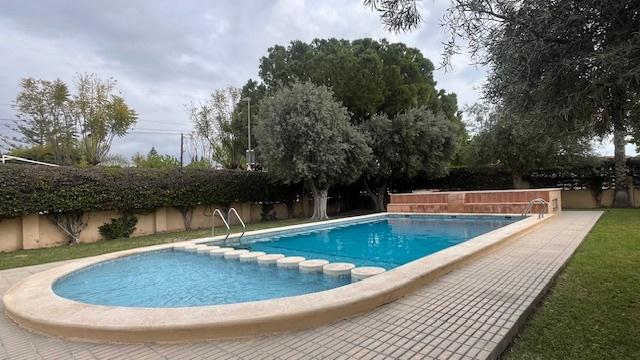 Chalet for Sale in Mutxamel