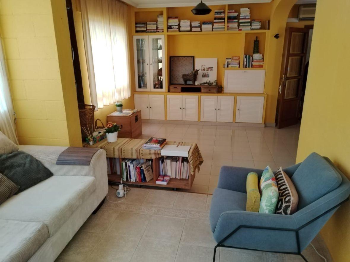 Chalet for Sale in Mutxamel