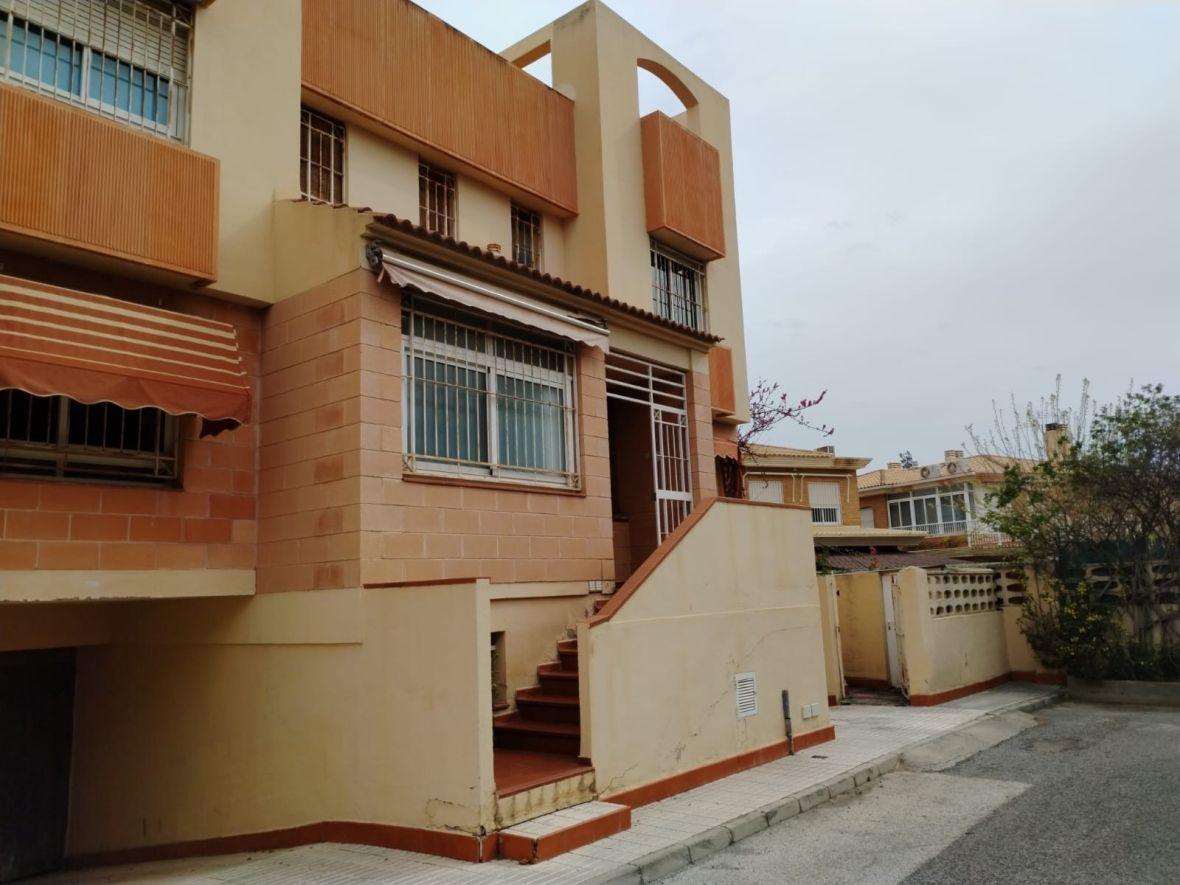 Chalet for Sale in Mutxamel