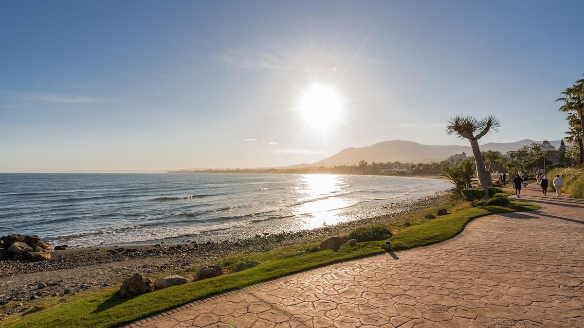 Penthouse for Sale in Estepona