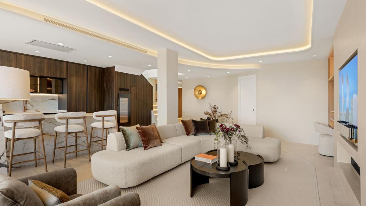Penthouse for Sale in Estepona