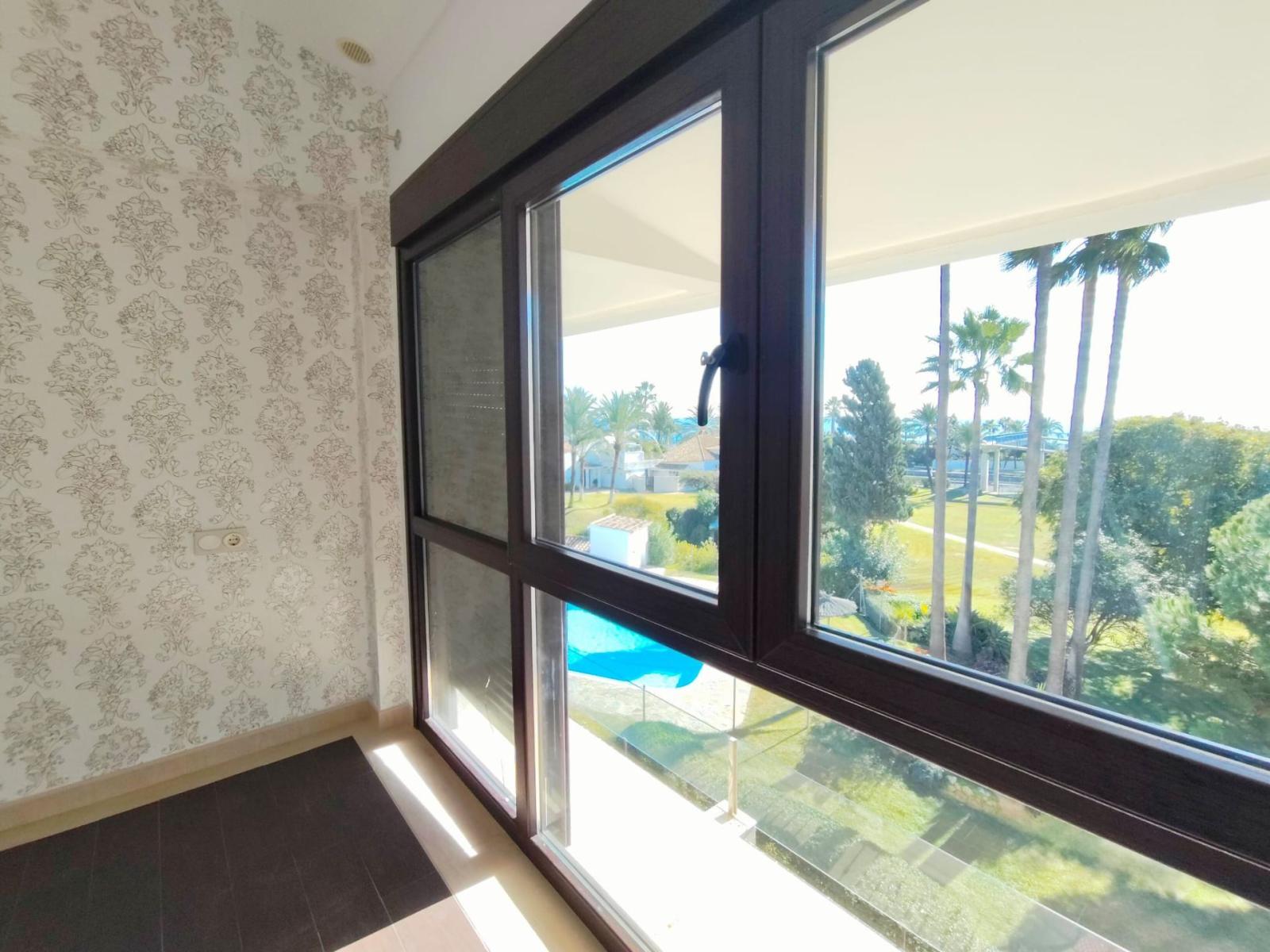 Penthouse for Sale in Estepona