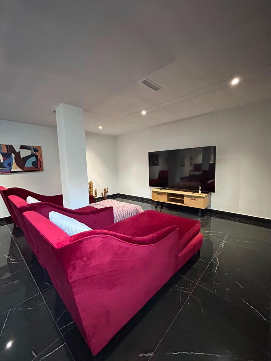Villa for Sale in Estepona