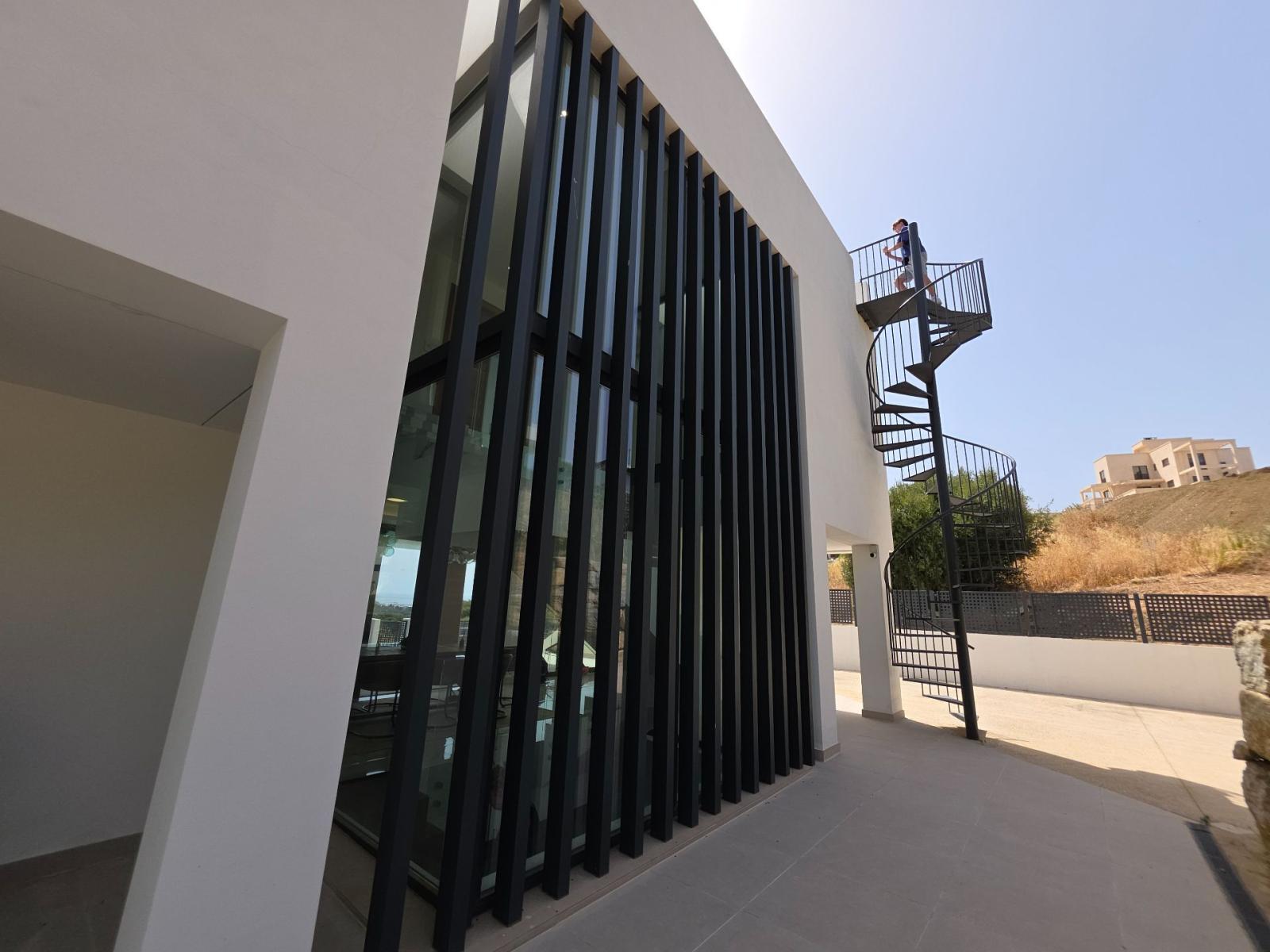 Villa for Sale in Estepona