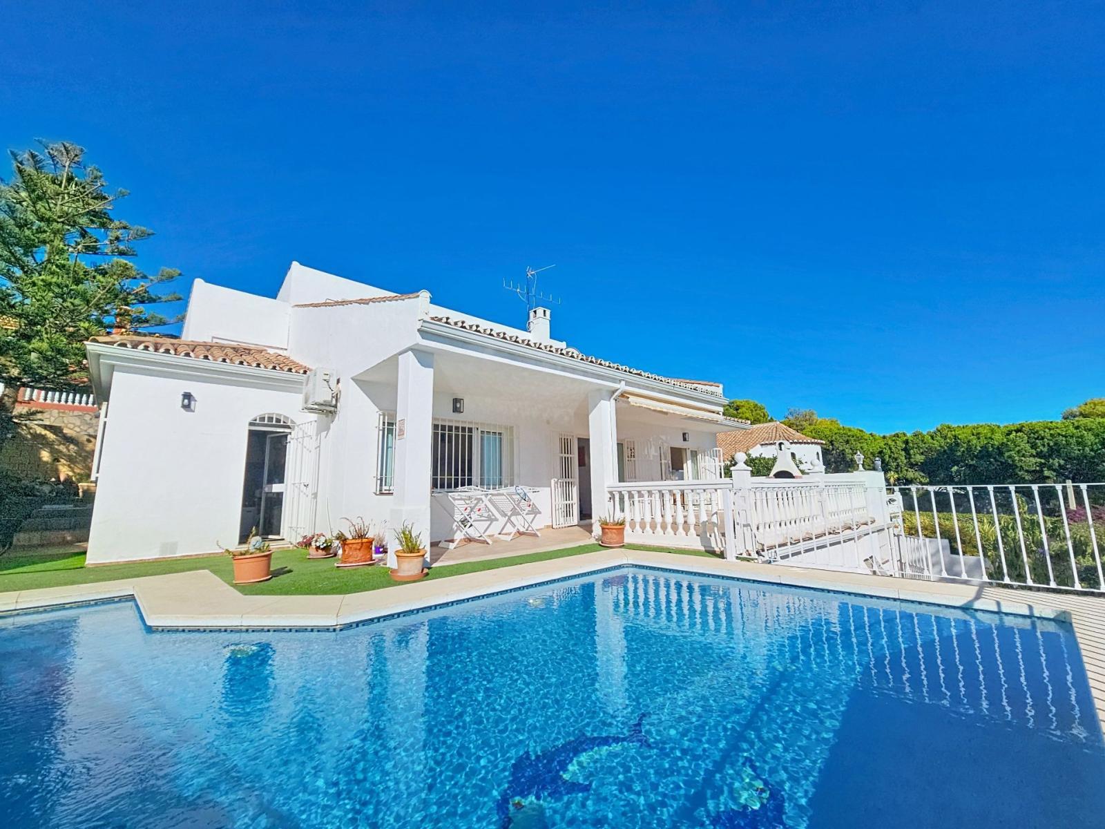 Villa en Venta en Estepona