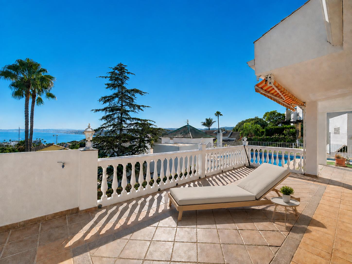 Villa en Venta en Estepona