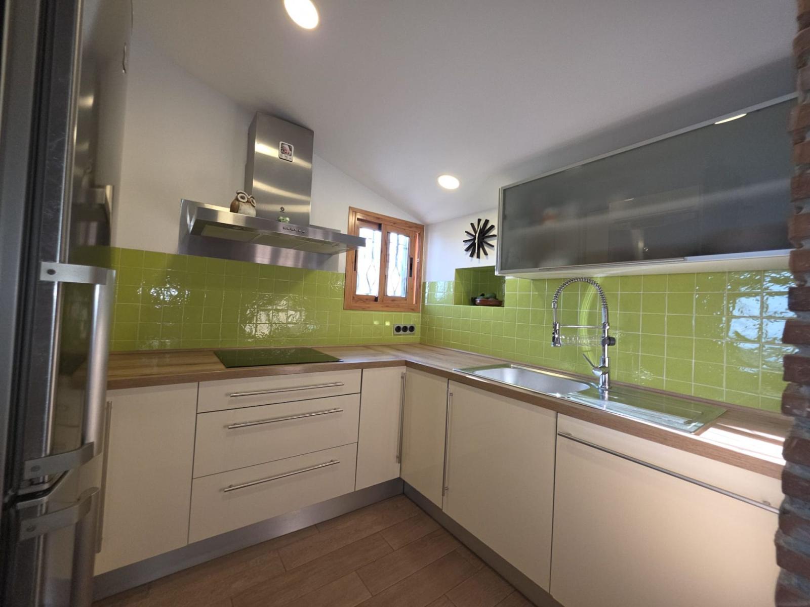 Chalet for Sale in Estepona