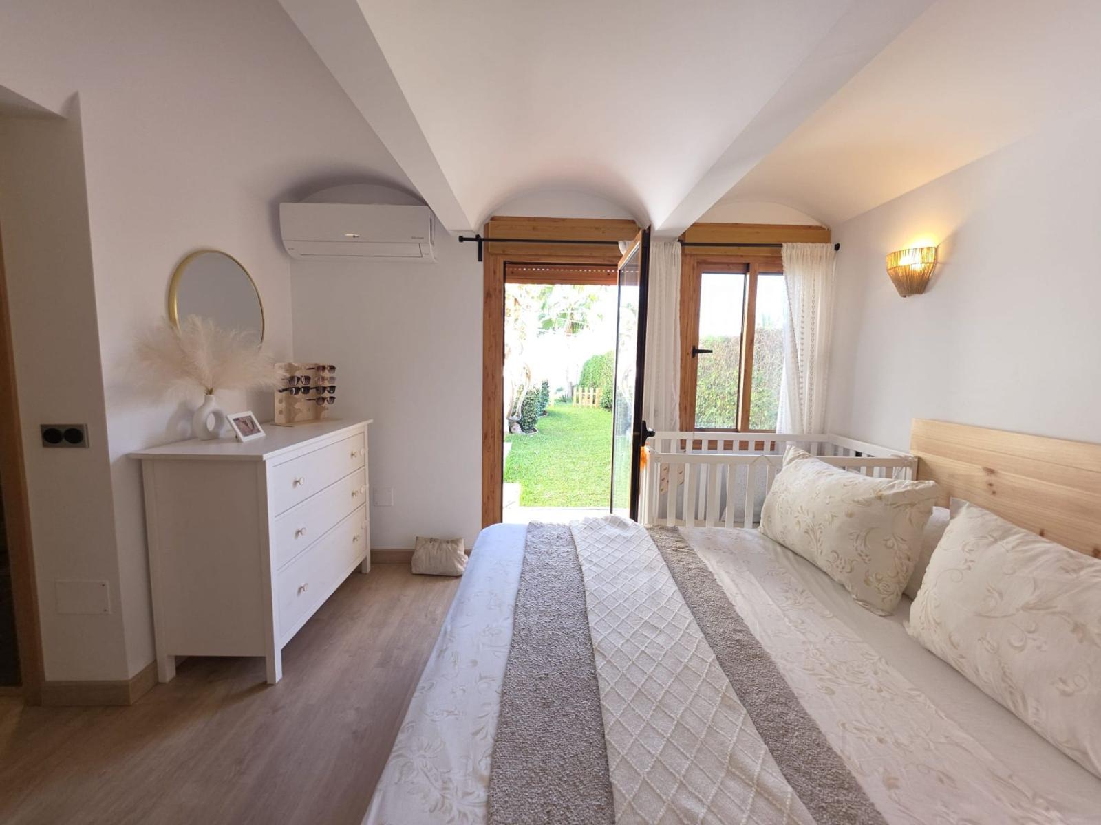 Chalet for Sale in Estepona