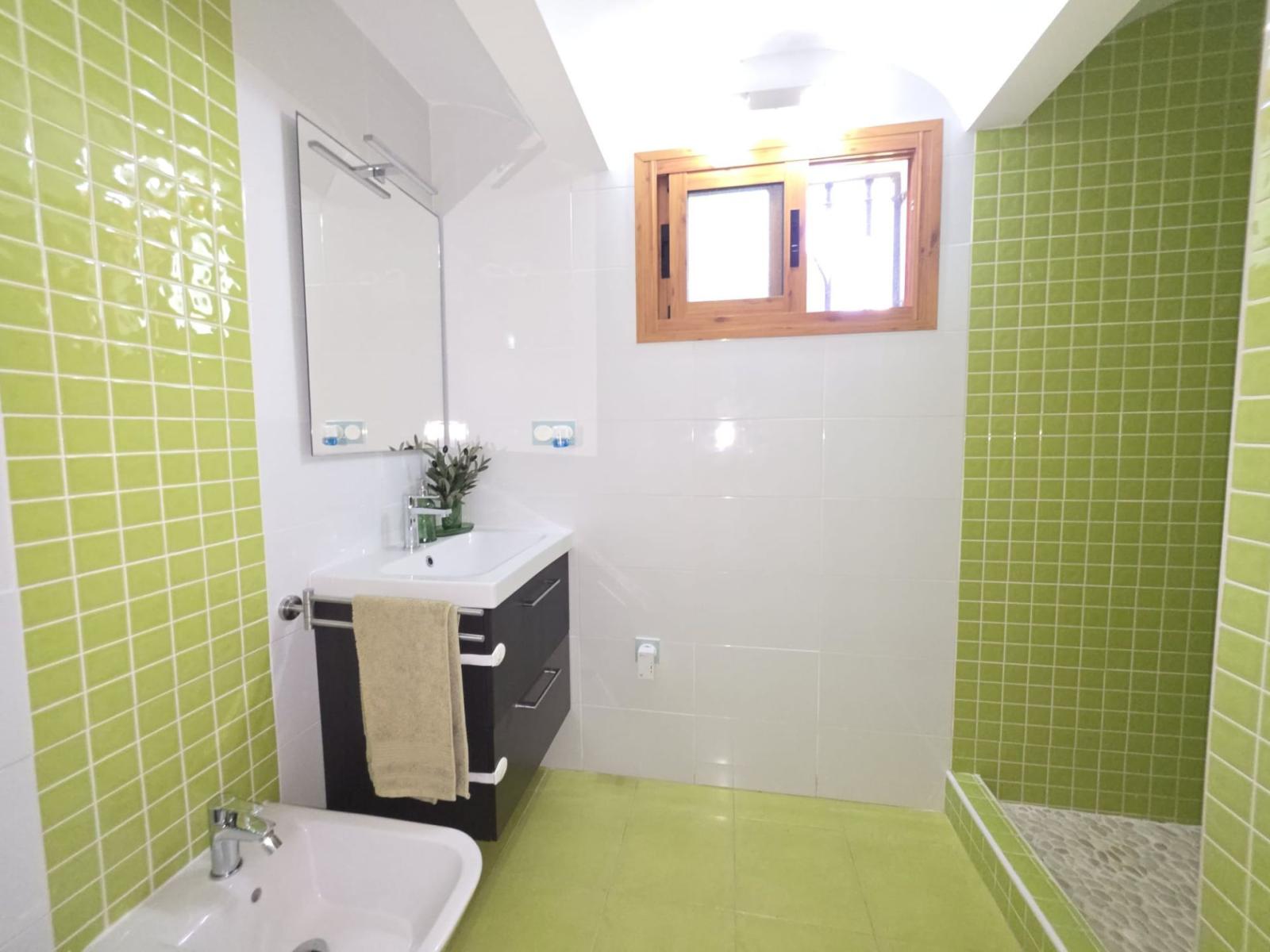 Chalet for Sale in Estepona