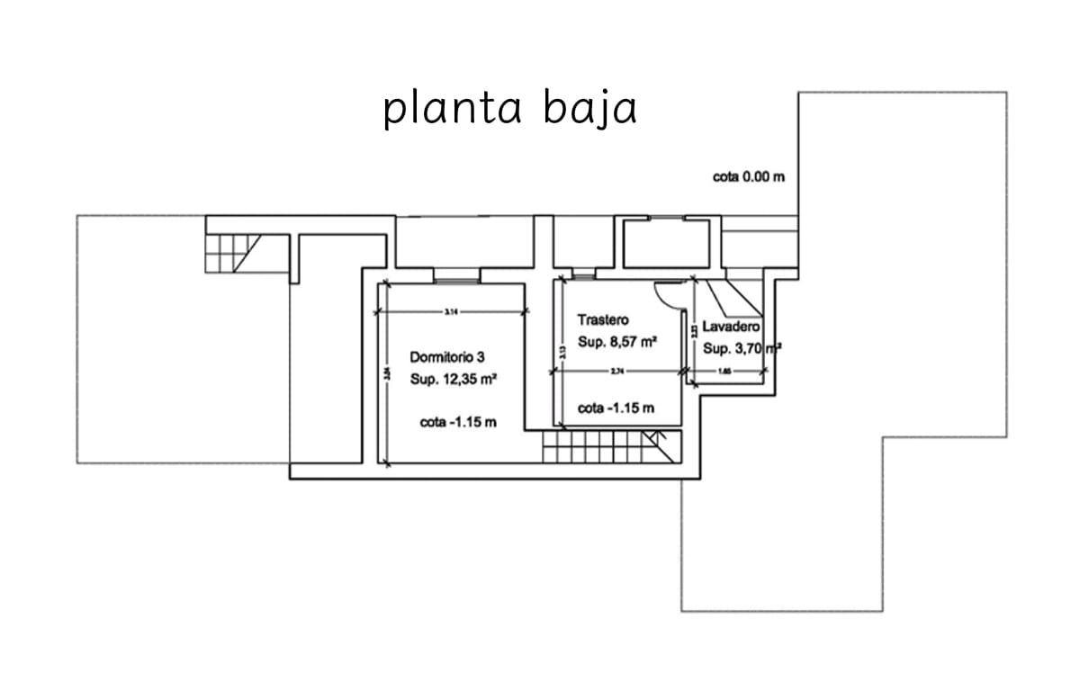 Chalet for Sale in Estepona