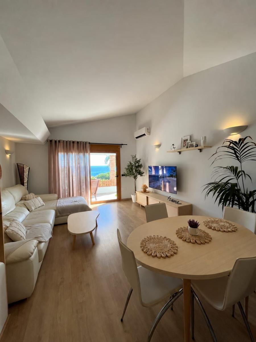 Chalet for Sale in Estepona