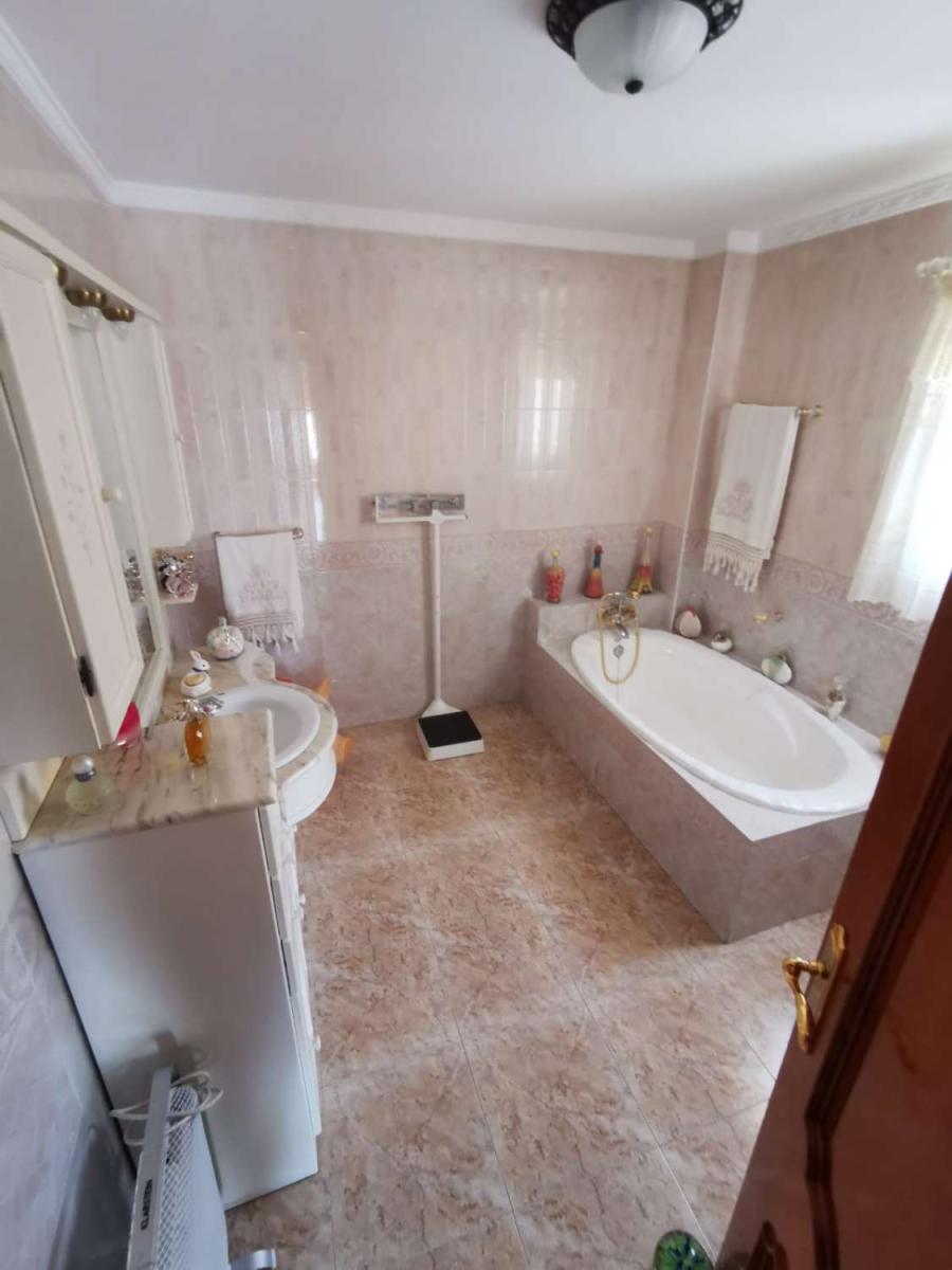 Chalet for Sale in Mijas