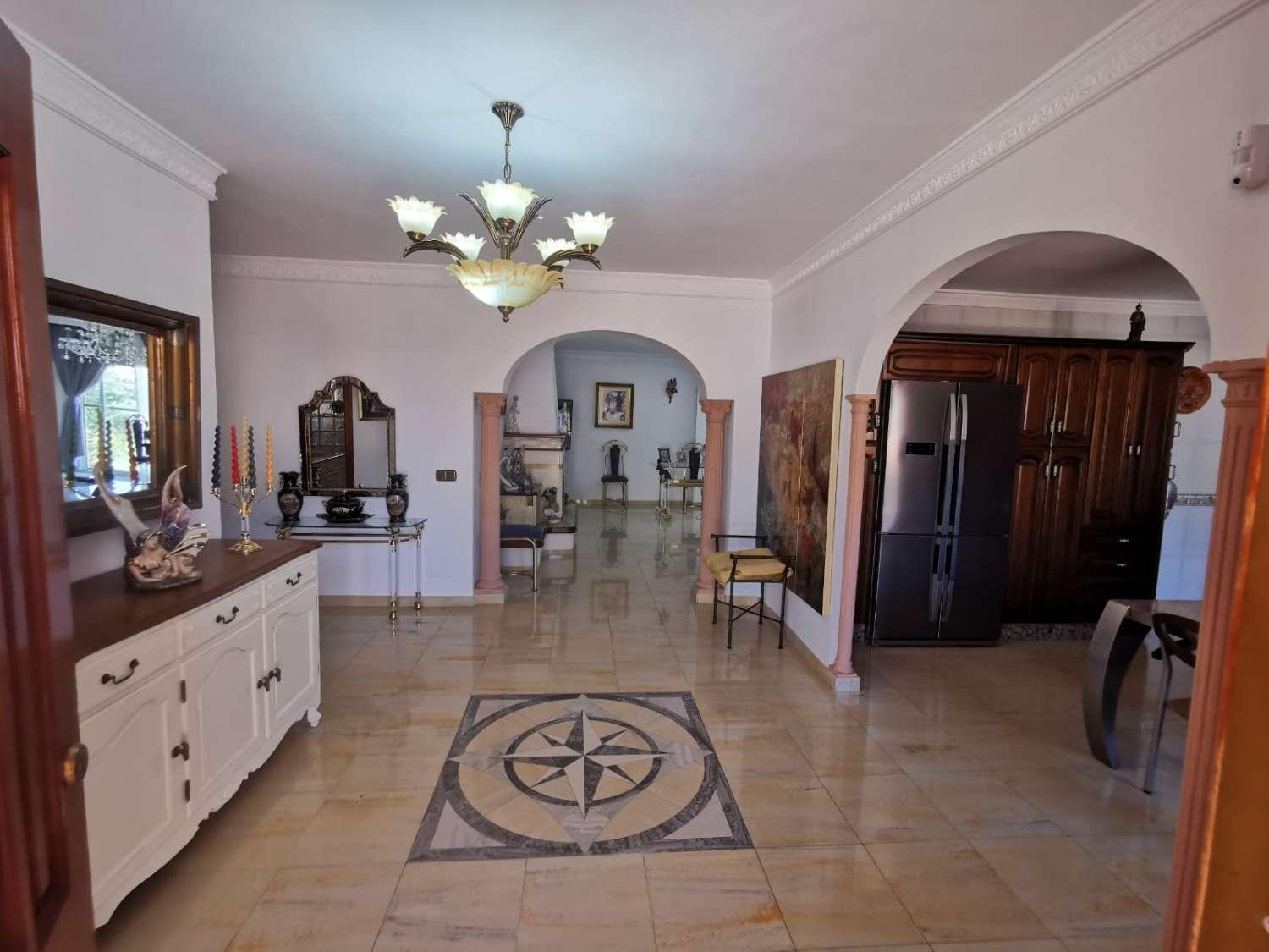 Chalet for Sale in Mijas