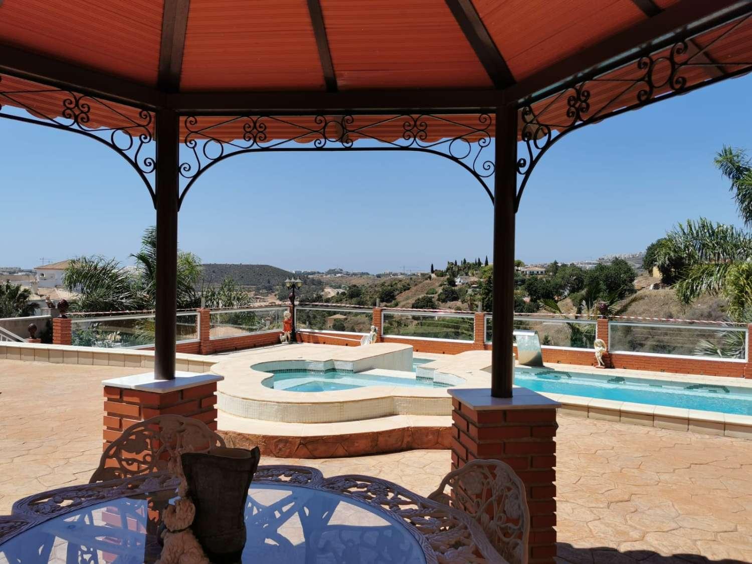Chalet for Sale in Mijas