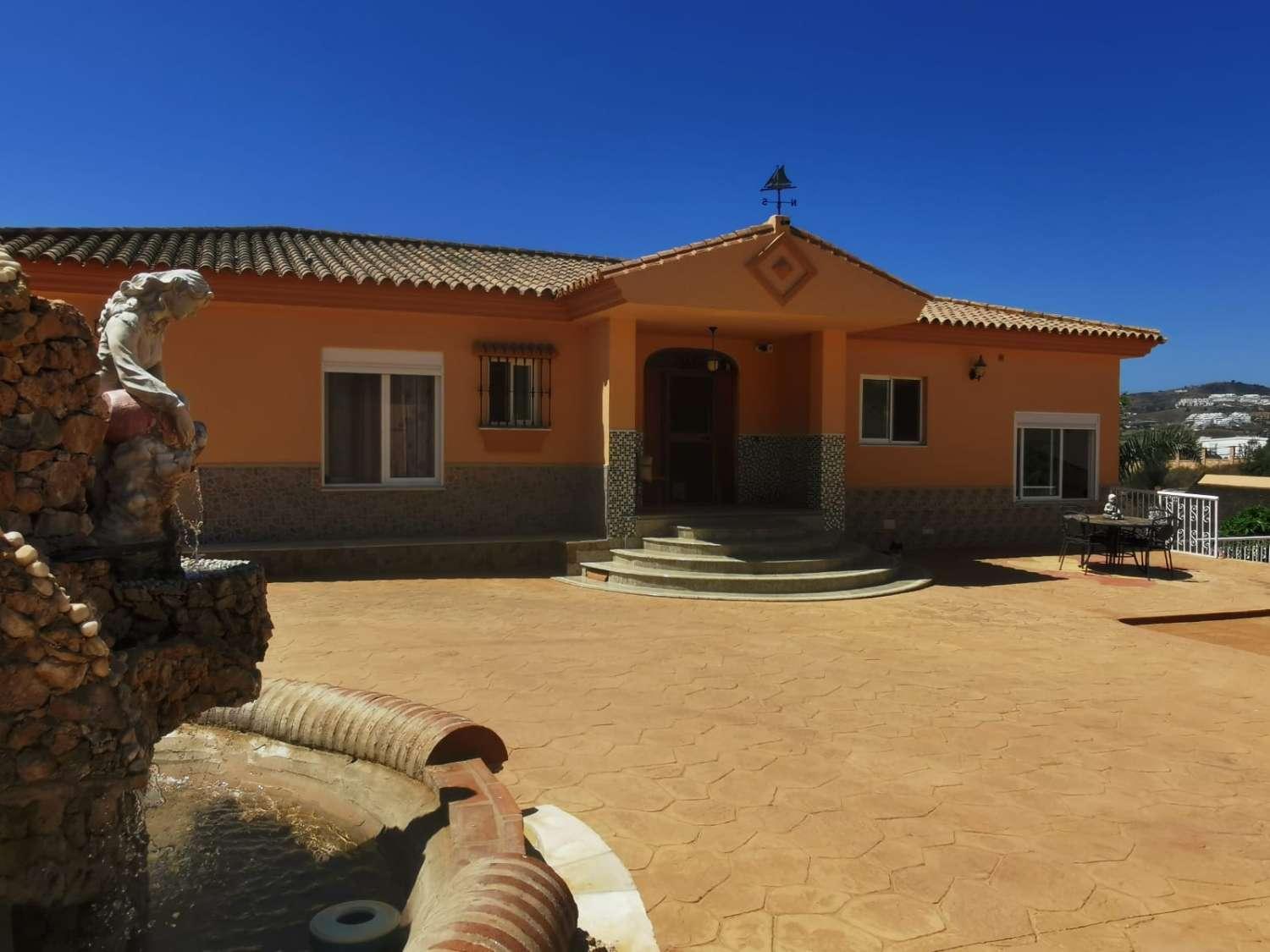 Chalet for Sale in Mijas