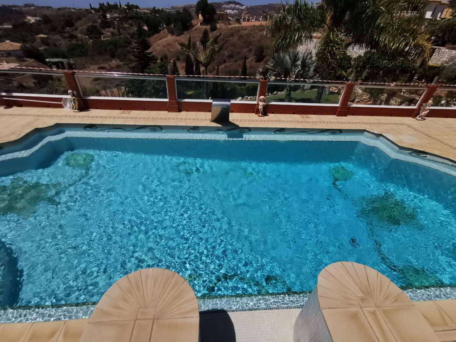 Chalet for Sale in Mijas