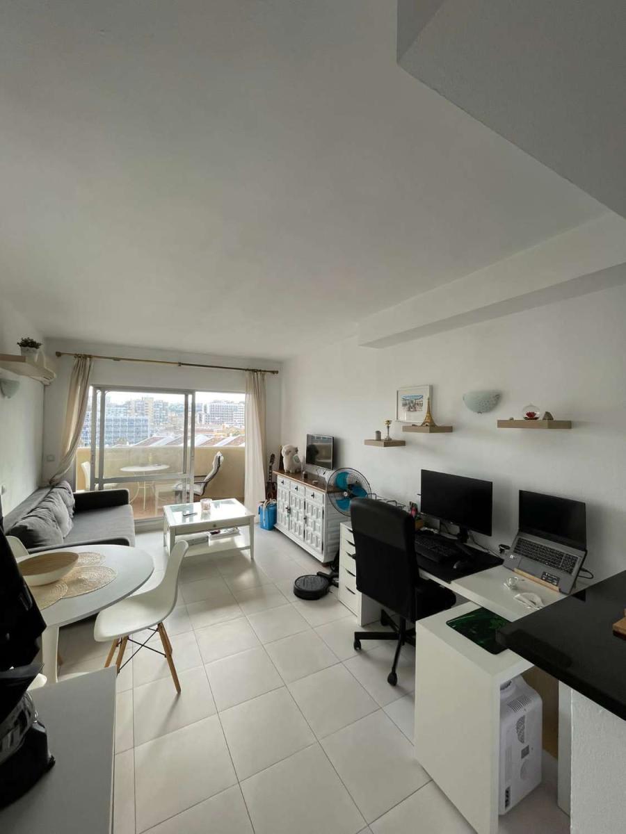 Apartment for Rent in Benalmádena
