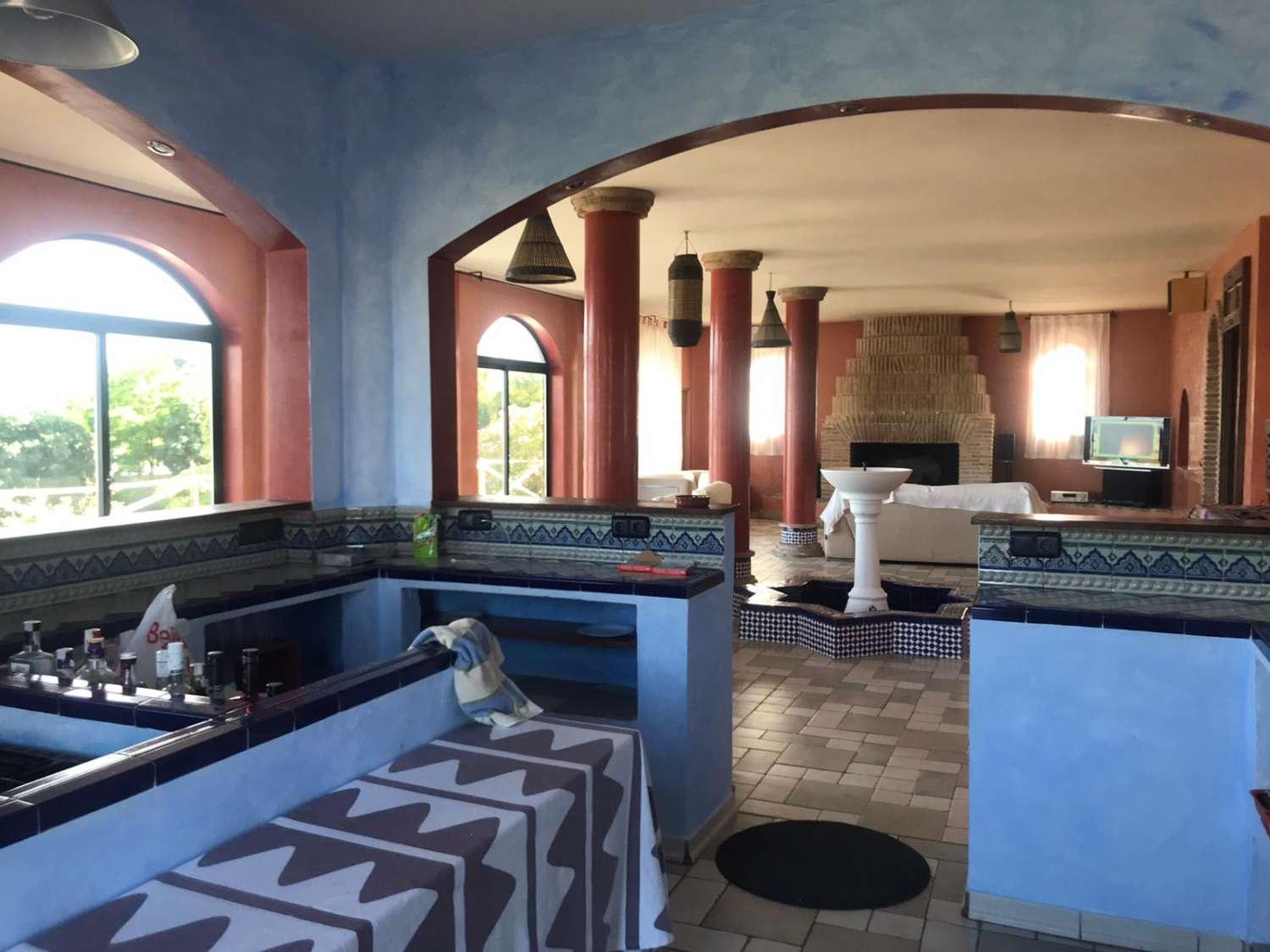Villa for Rent in Benalmádena