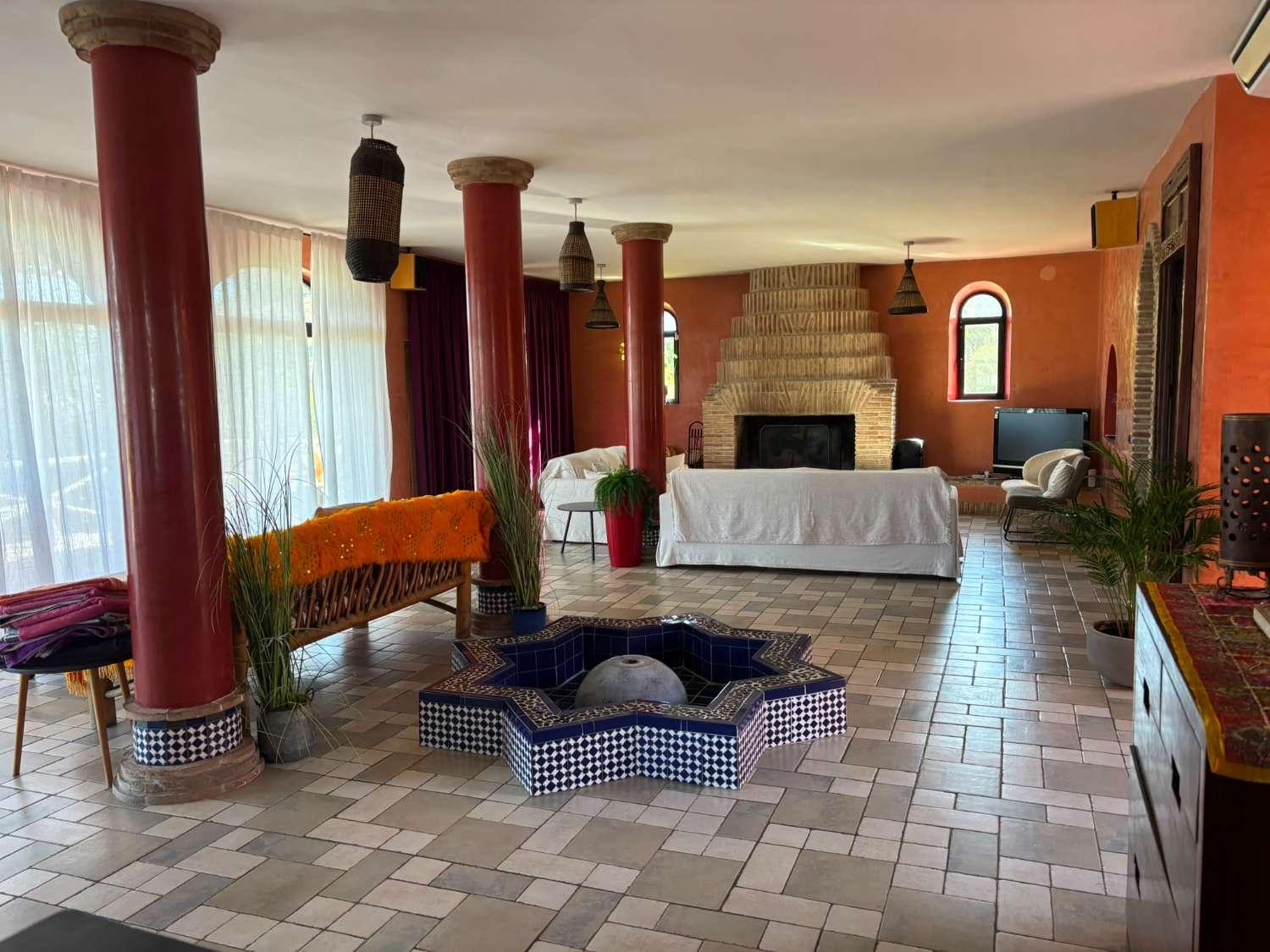 Villa for Rent in Benalmádena