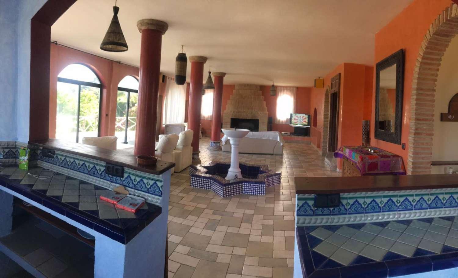 Villa for Rent in Benalmádena