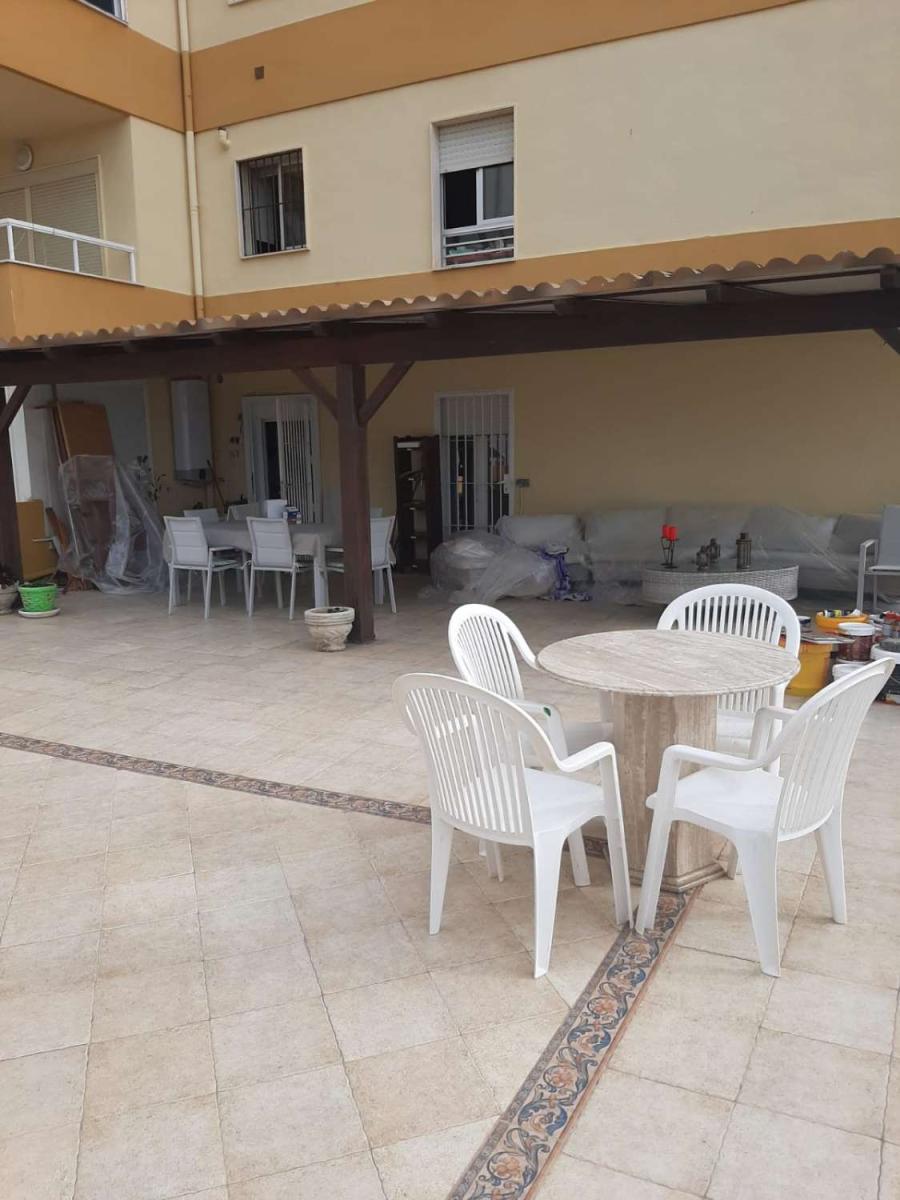 Apartment for Rent in Benalmádena