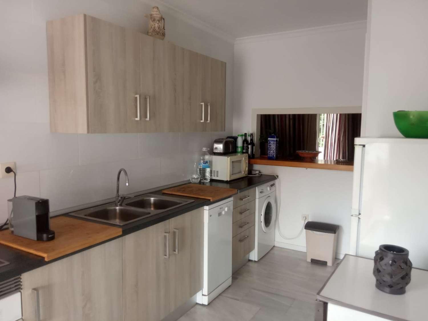 Apartamento en Alquiler en Benalmádena