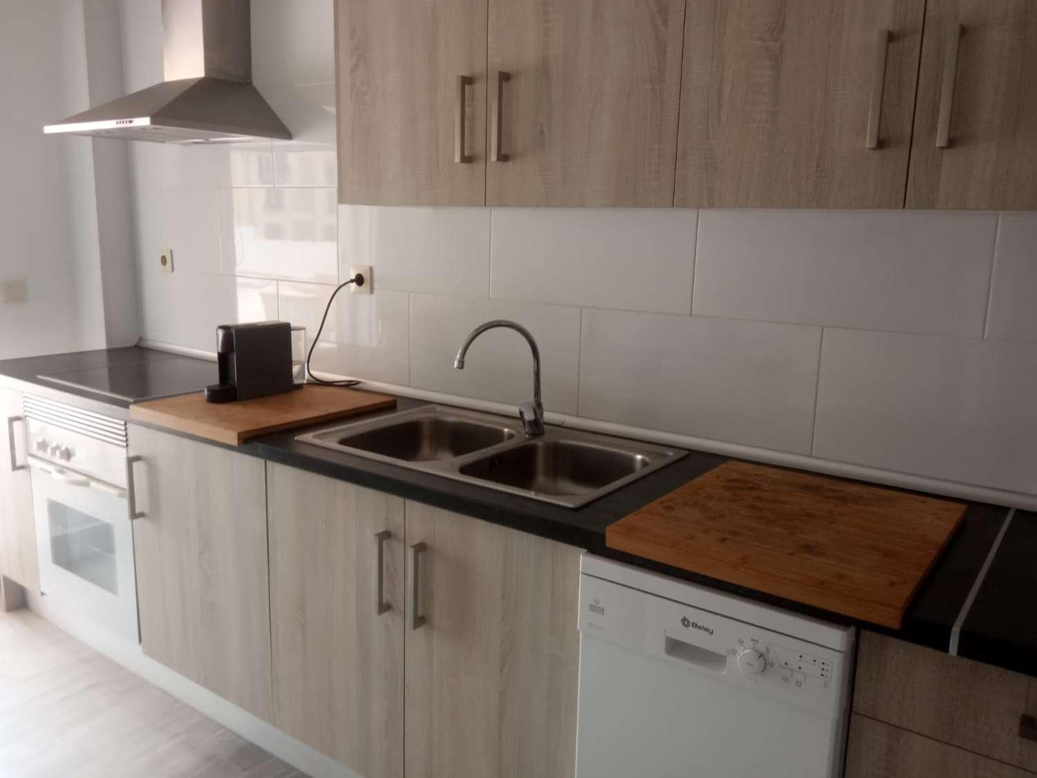 Apartamento en Alquiler en Benalmádena