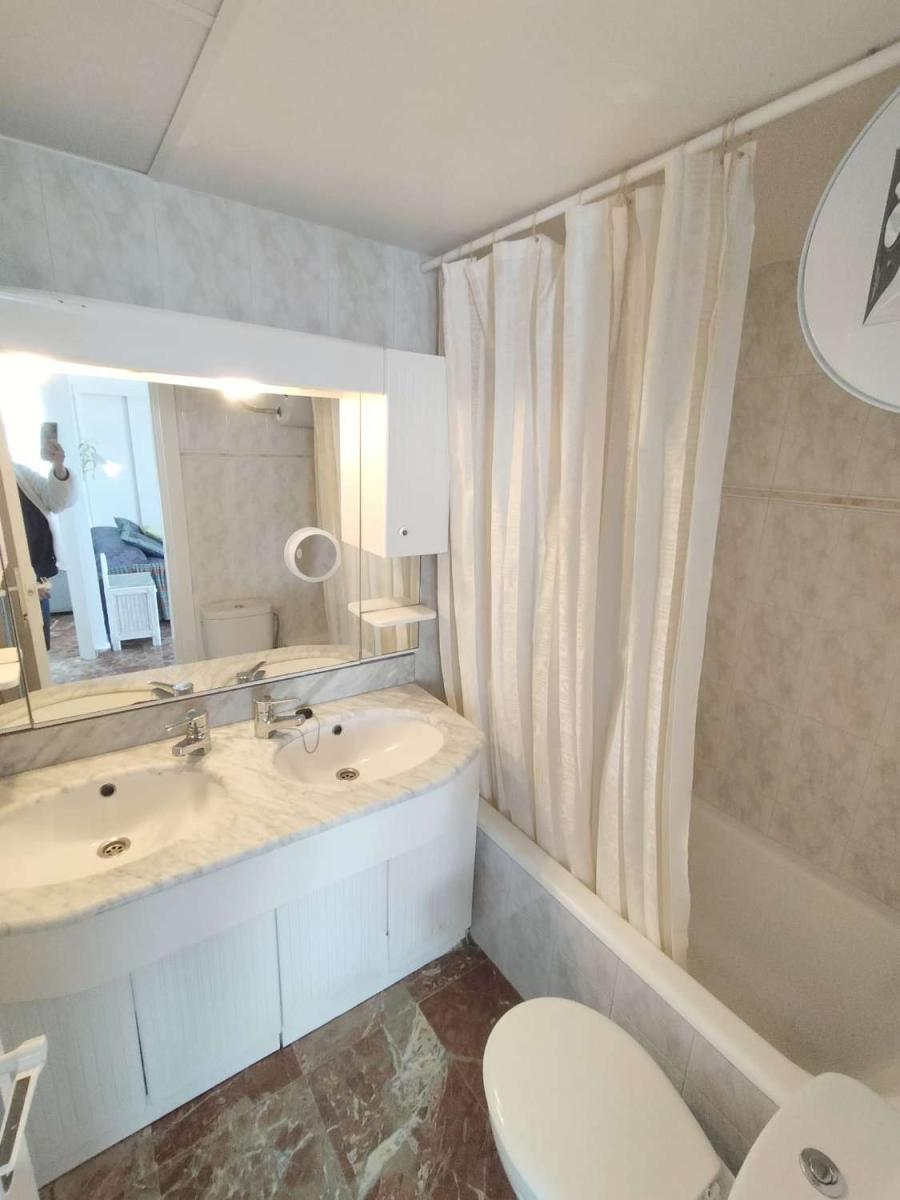 Apartment for Rent in Benalmádena