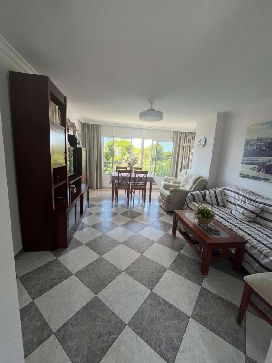 Apartamento en Alquiler en Benalmádena