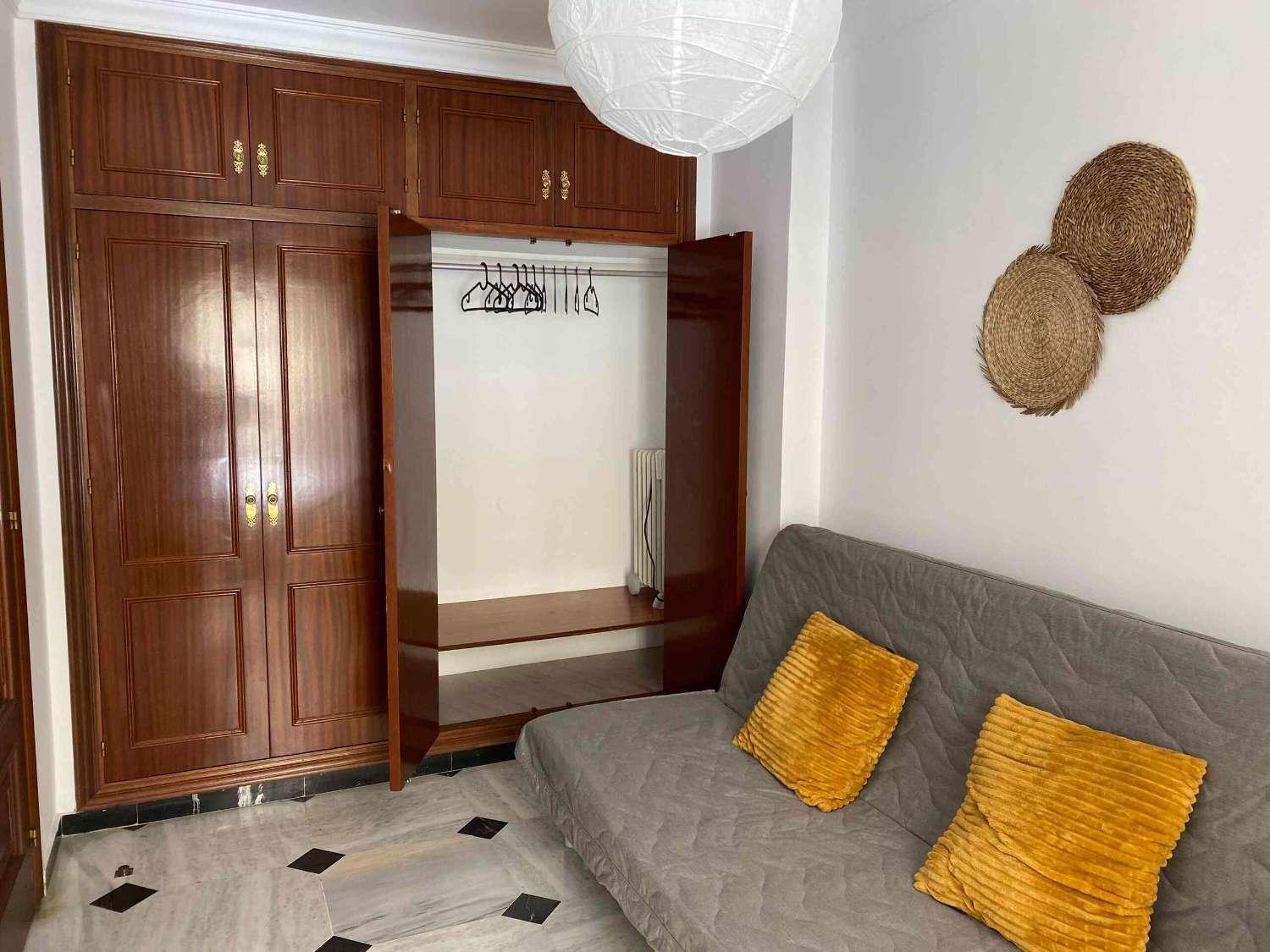 Flat for Rent in Fuengirola