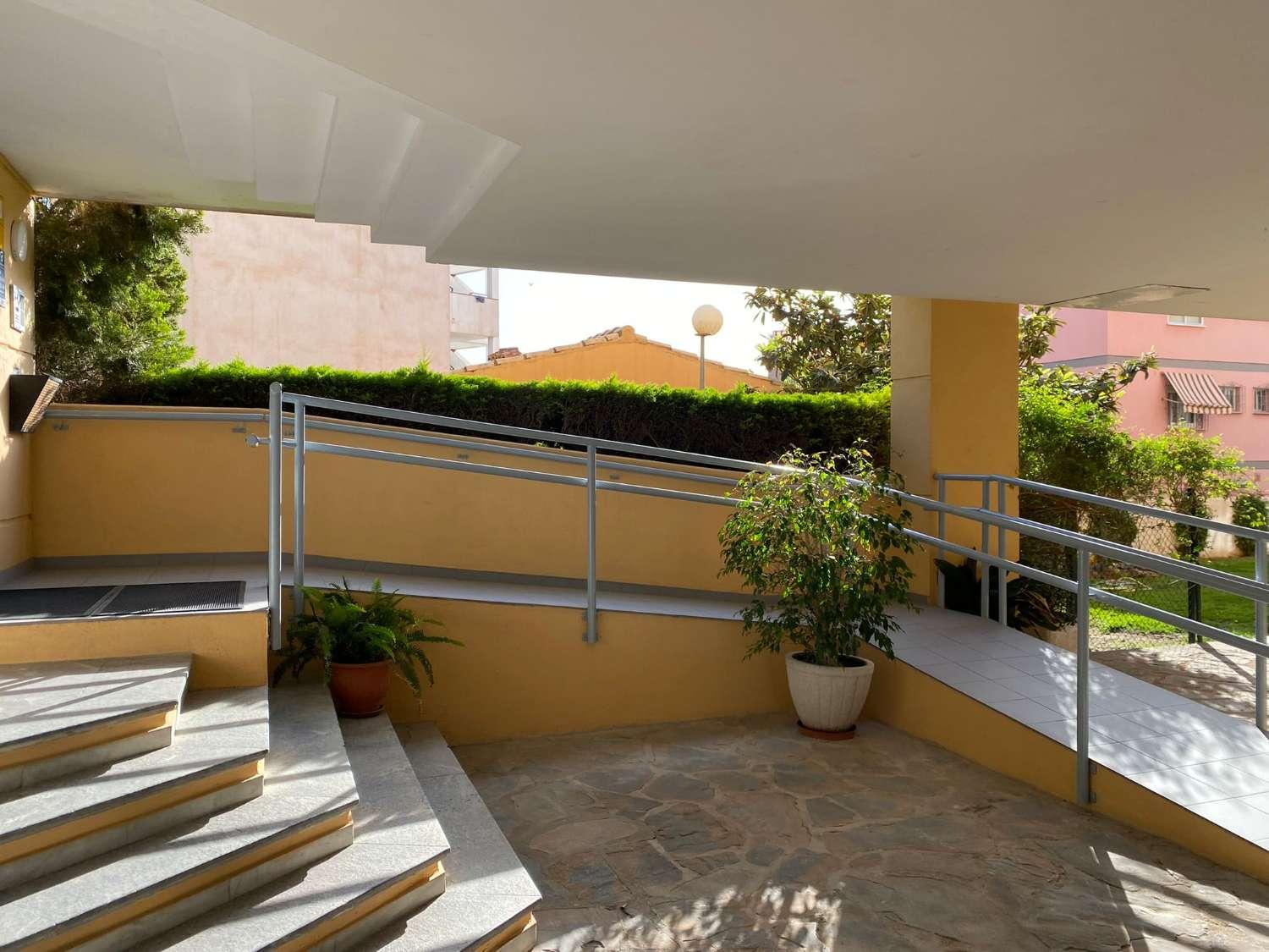Apartamento en Alquiler en Benalmádena