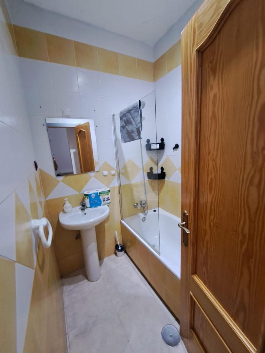Apartment for Rent in Benalmádena