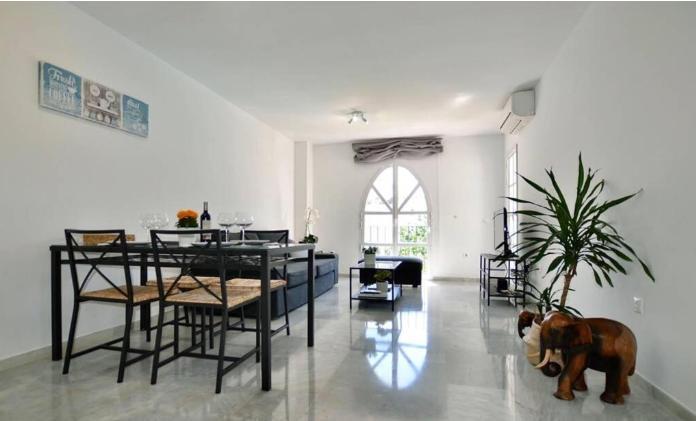 Apartment for Rent in Benalmádena