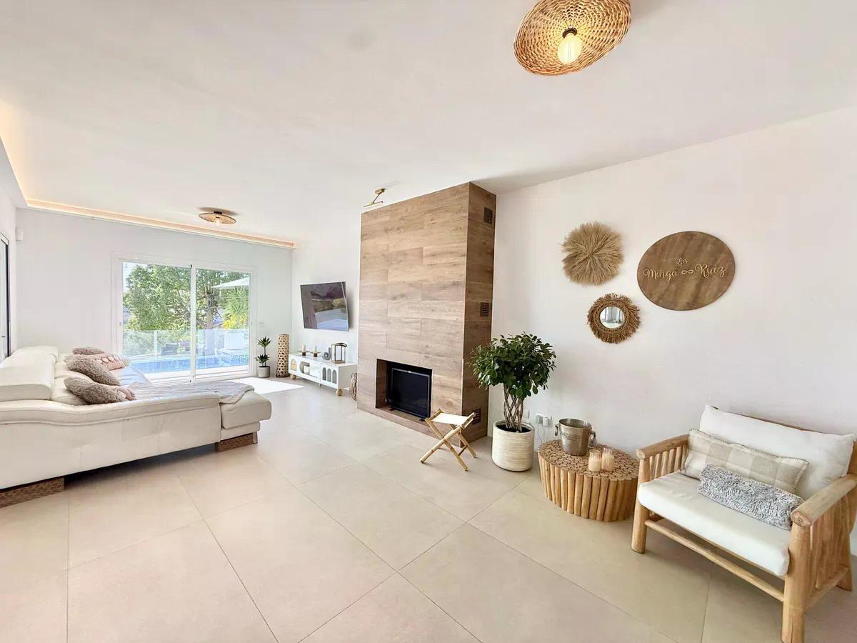 Villa for Sale in Mijas