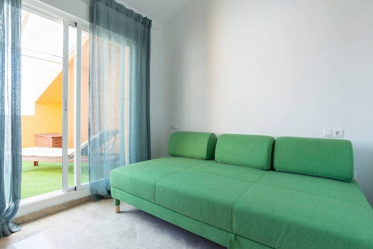 Penthouse for Rent in Benalmádena